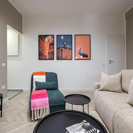 2 Bedrooms Old Center