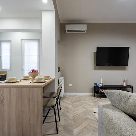 Apartment 2 Bedrooms Old Center Bucharest