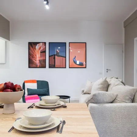 2 Bedrooms Old Center Apartment *